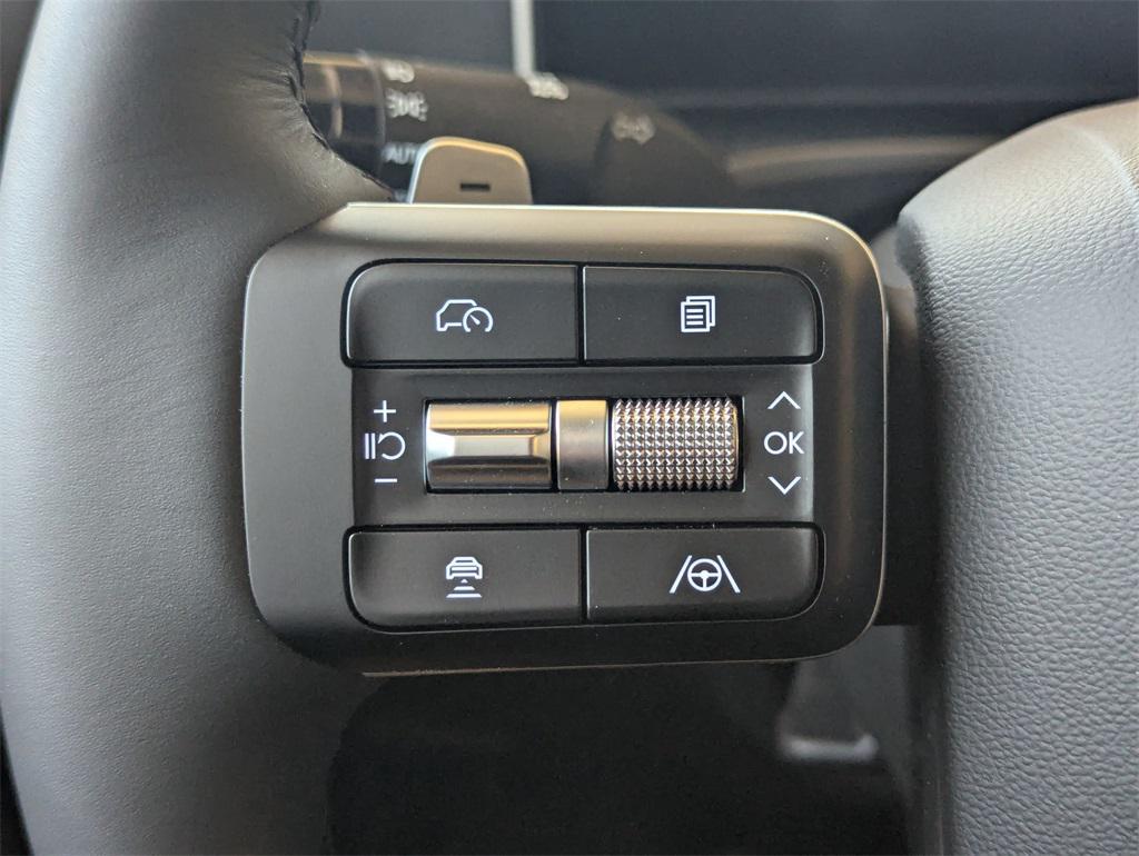 2025 Hyundai Santa Fe SEL photo 18