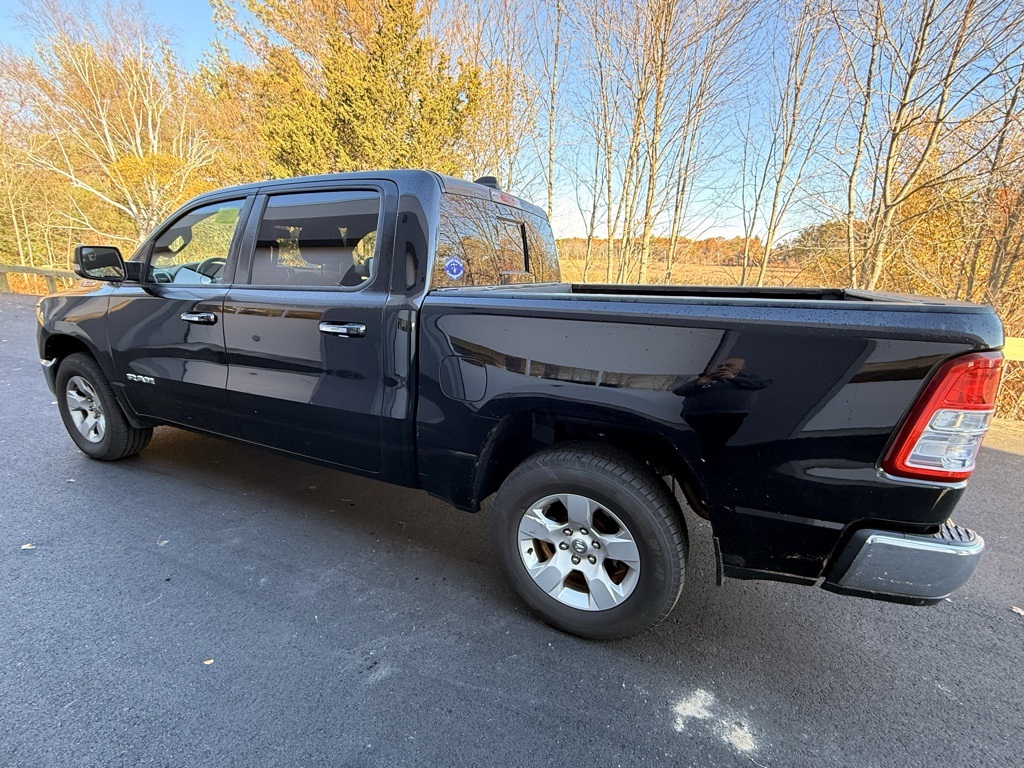 2019 Ram 1500 Big Horn Lone Star photo 3
