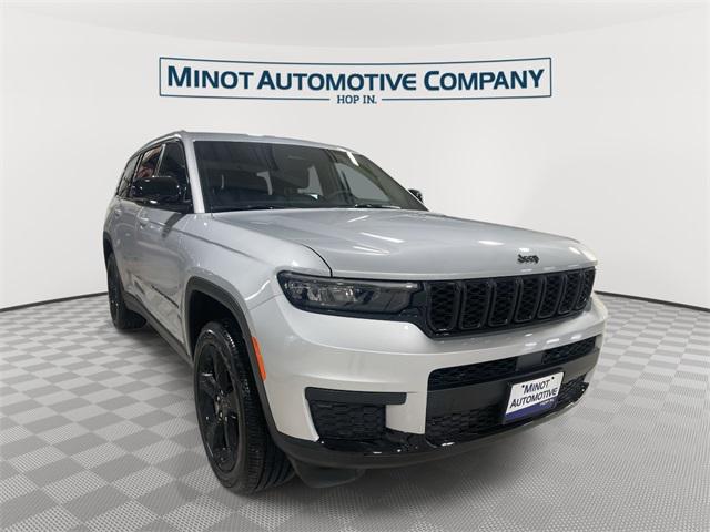 2025 Jeep Grand Cherokee L Altitude's photo