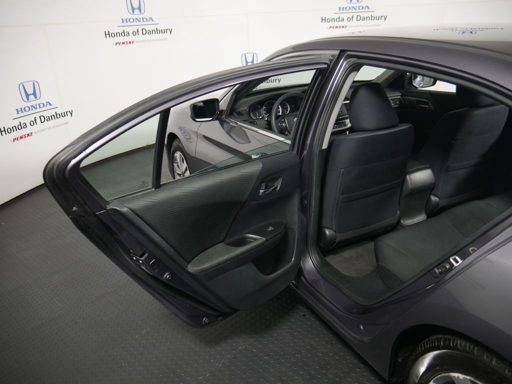 2014 Honda Accord LX photo 9