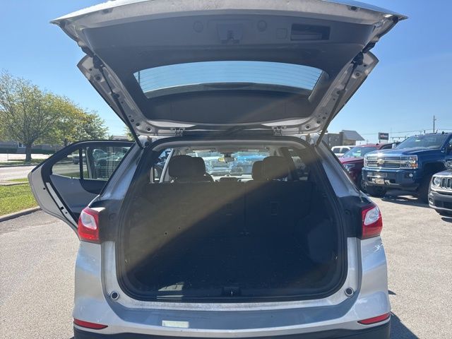 2021 Chevrolet Equinox LS photo 21