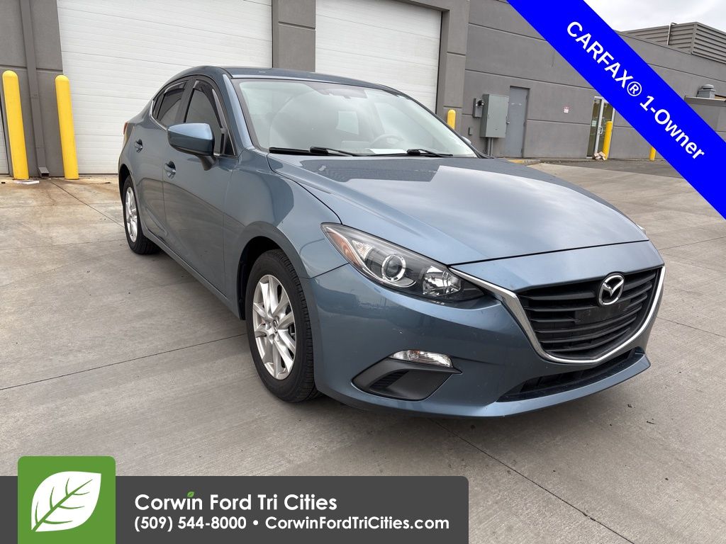 2016 Mazda MAZDA3 i Sport's photo