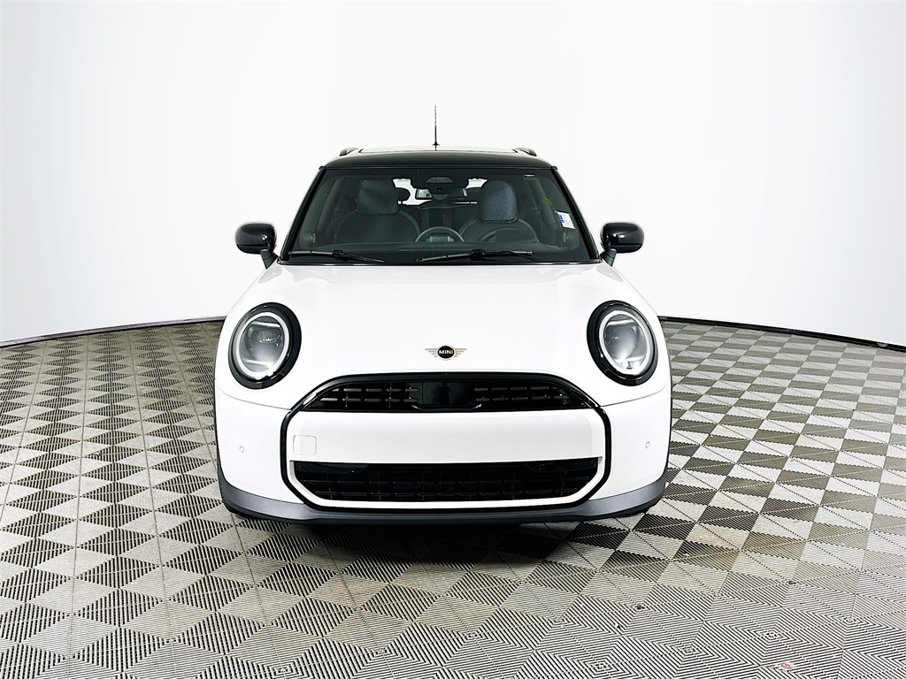 2026 Mini Cooper 2 Door Hardtop photo 2