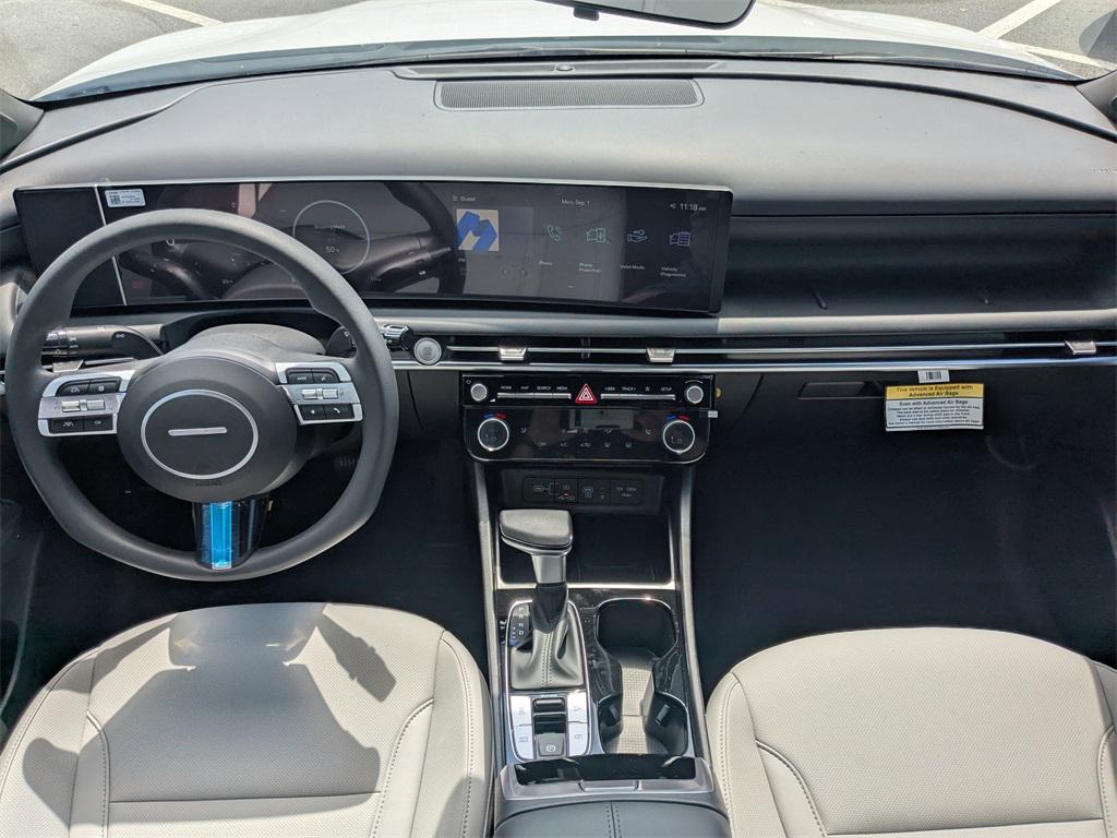 2025 Hyundai Santa Cruz SEL Activity photo 16