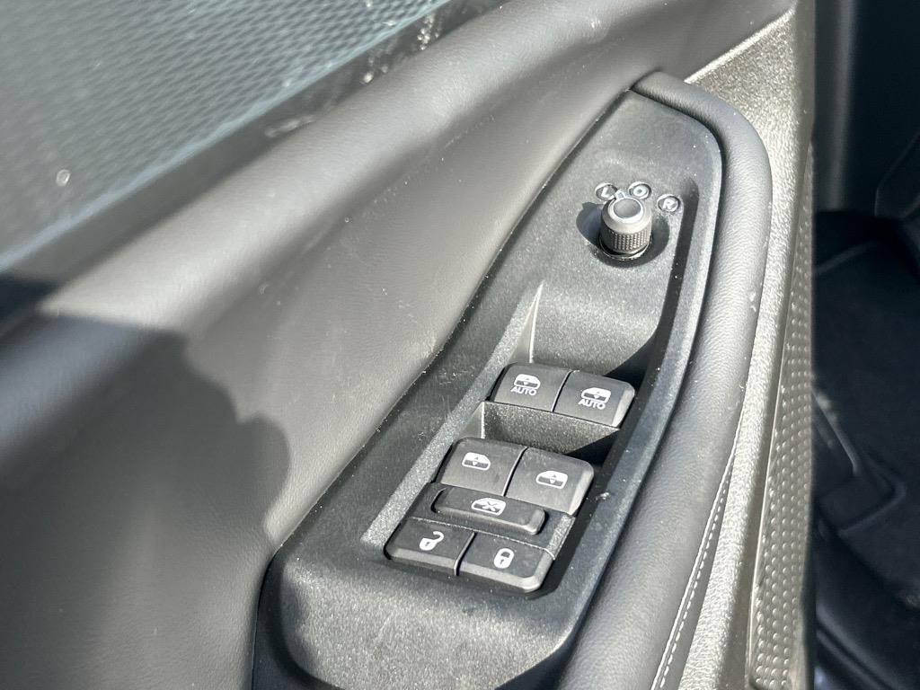 2025 Jeep Grand Cherokee Laredo X photo 4