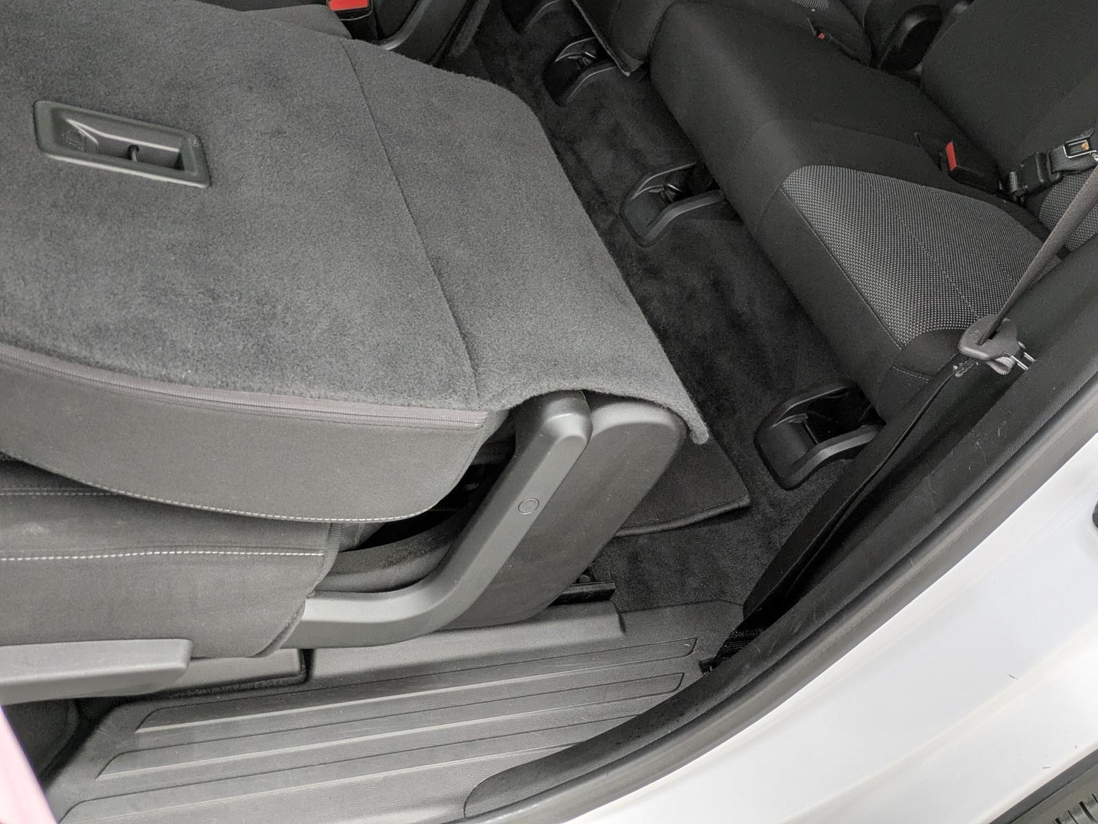 2022 Chevrolet Traverse Cloth photo 16