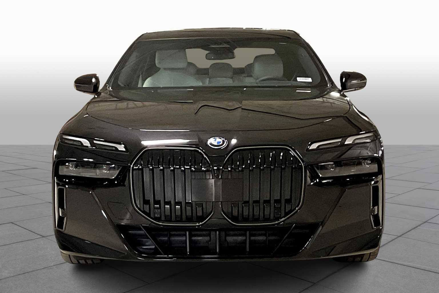 2025 Bmw 750e 750e xDrive photo 3