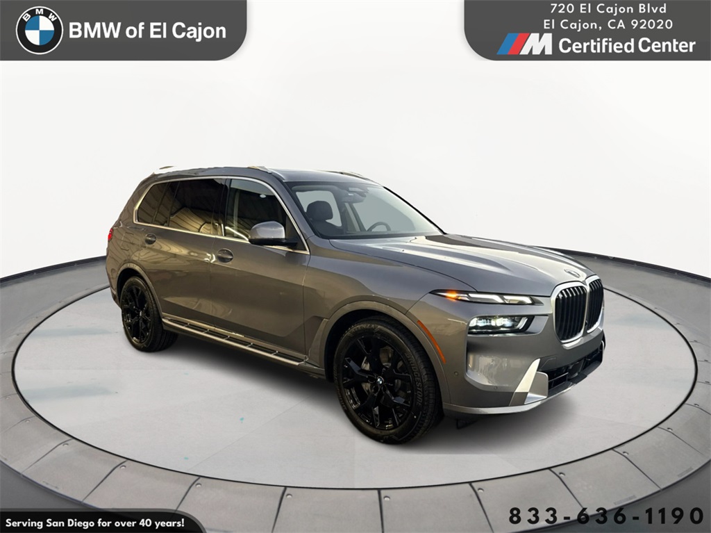 2026 BMW X7 40i's photo