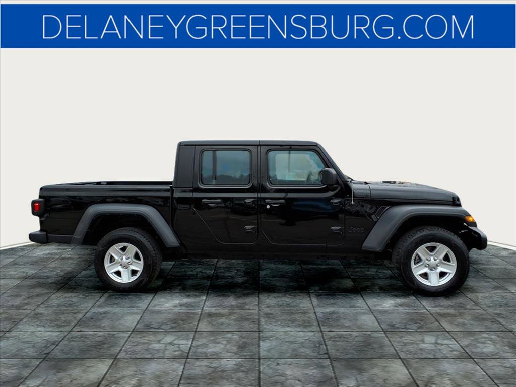 2023 Jeep Gladiator Sport S photo 2