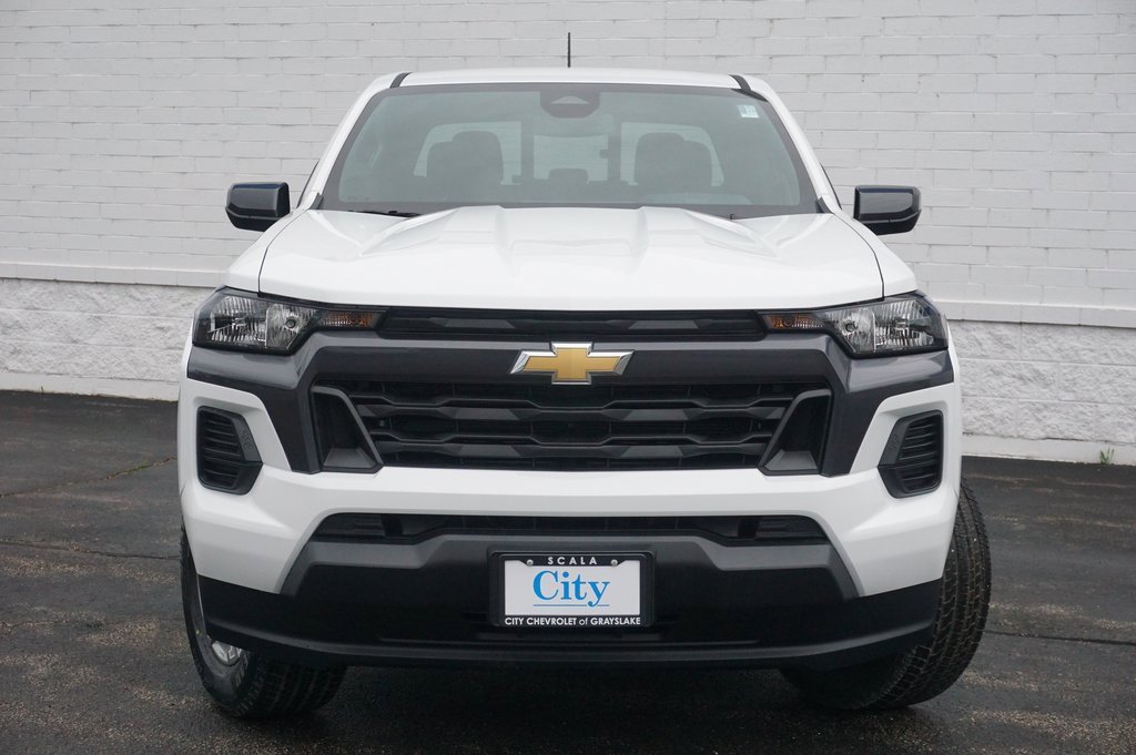 2025 Chevrolet Colorado Work Truck LT photo 4