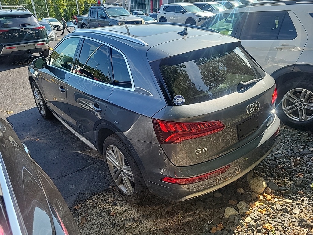 2018 Audi Q5 2.0T Prestige Premium photo 2