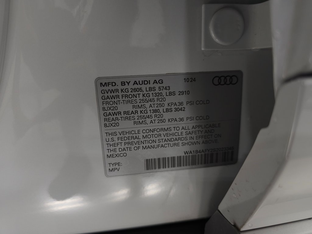 2025 AUDI SQ5 - Image 36