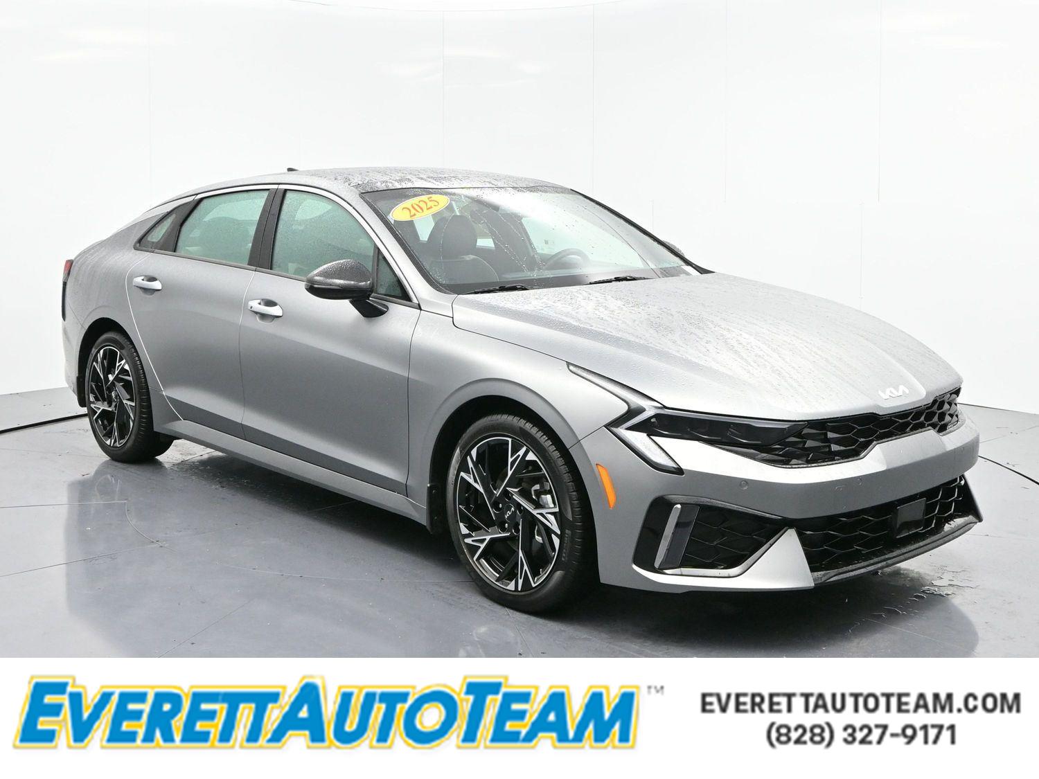 2025 Kia K5 GT-Line's photo