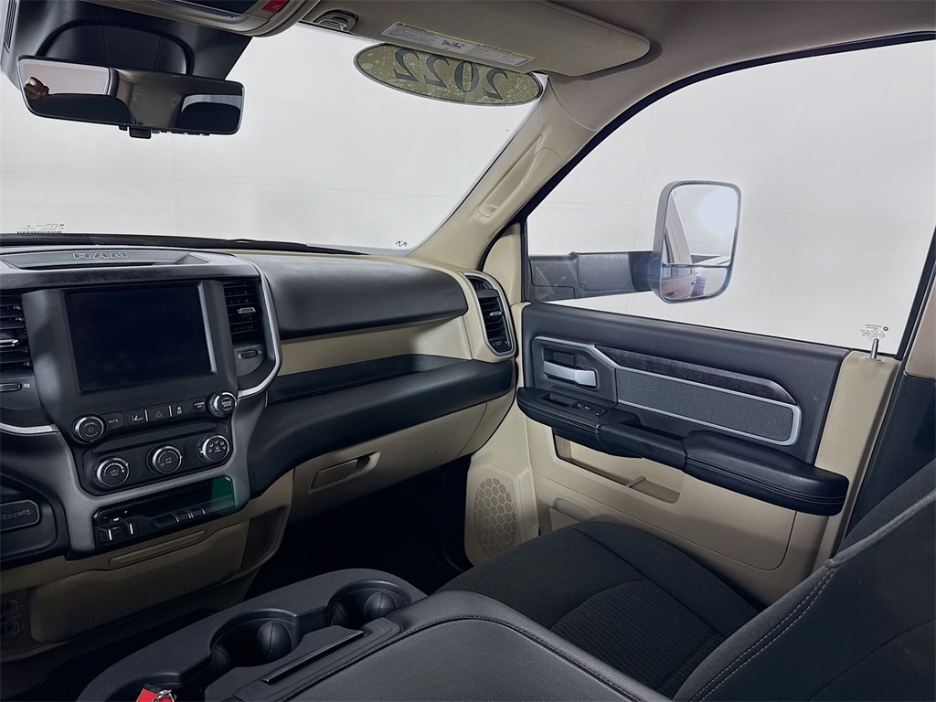 2022 Ram 3500 Big Horn photo 20