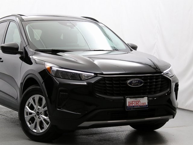 2025 Ford Escape Active photo 2