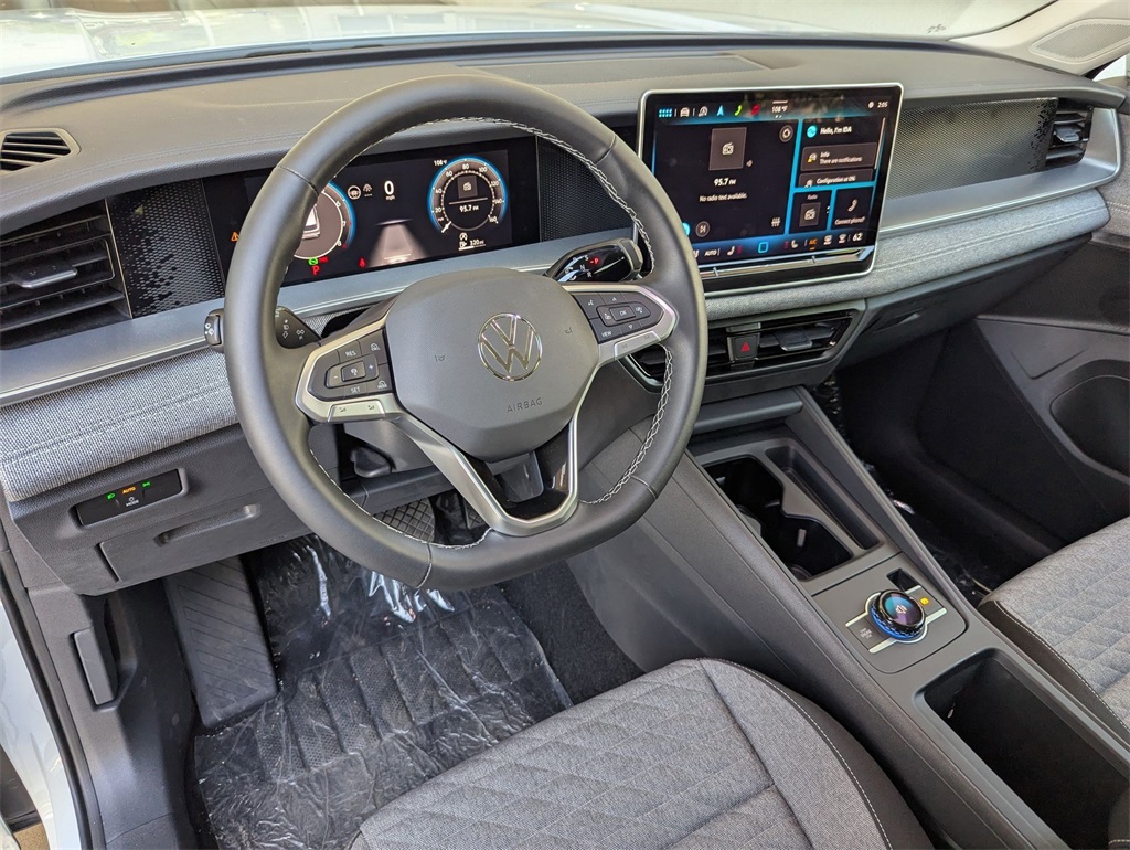 2025 Volkswagen Tiguan S photo 7