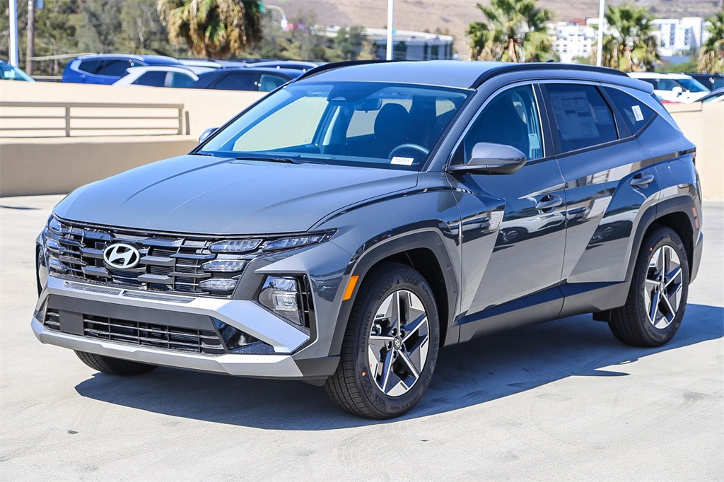 2026 Hyundai Tucson SEL photo 2