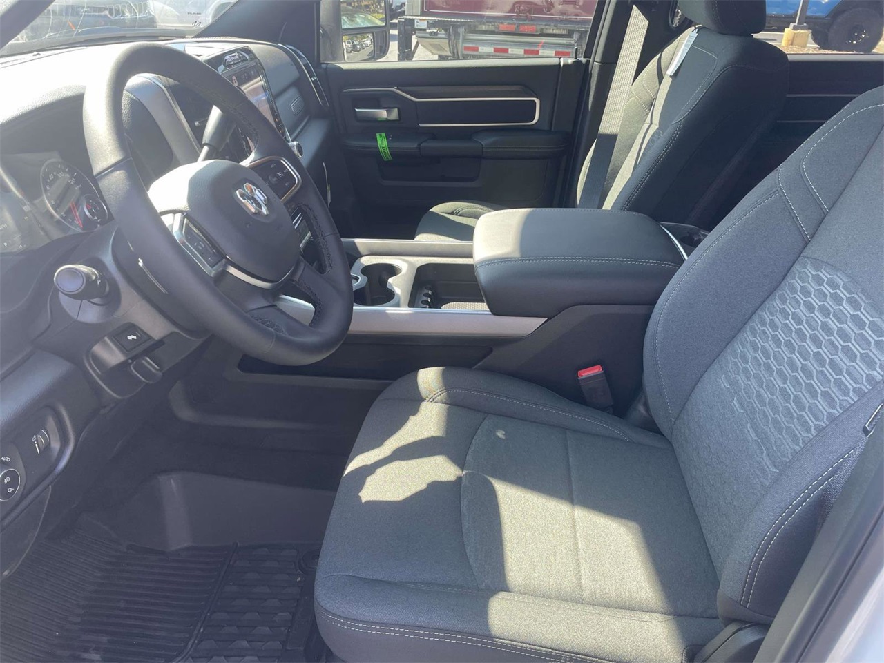 2026 Ram 2500 Big Horn photo 17