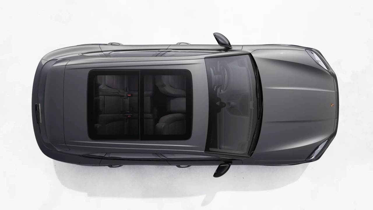 2026 Porsche Cayenne photo 3