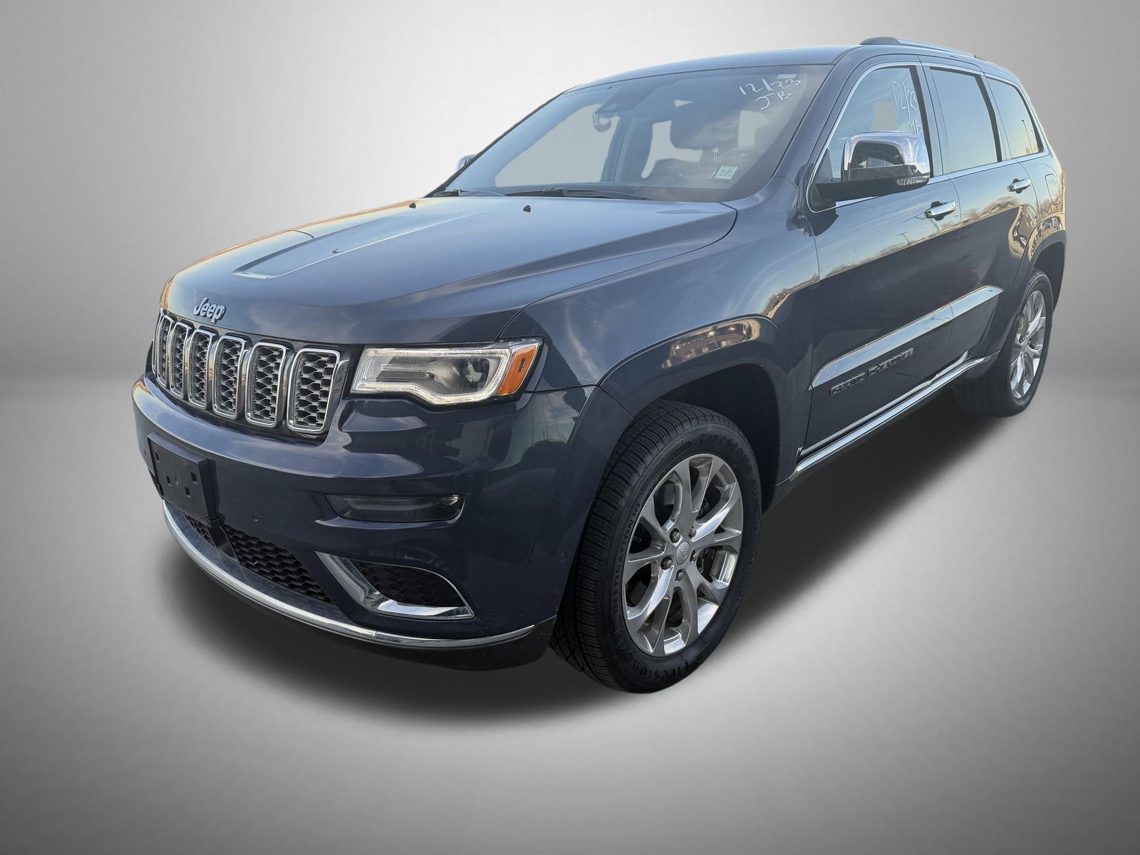 2021 Jeep Grand Cherokee Summit's photo