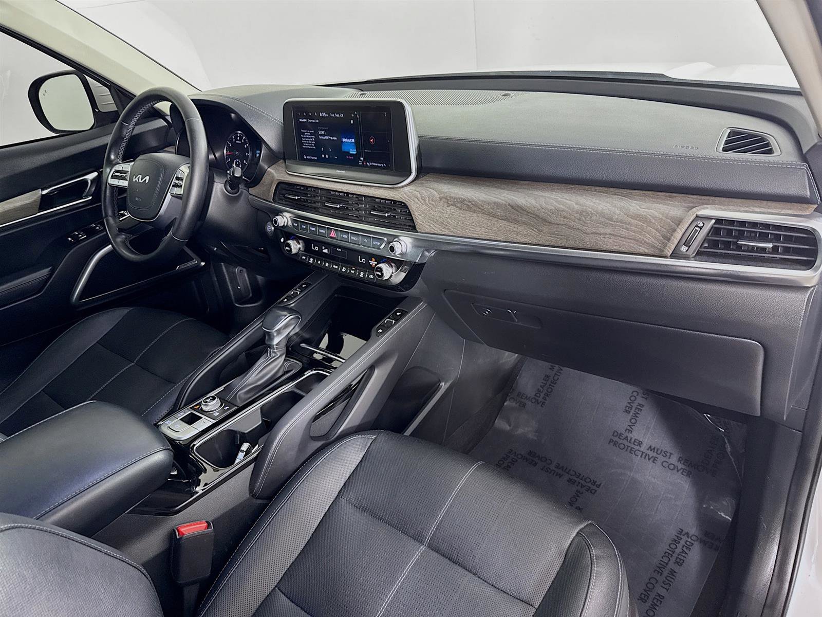 2022 Kia Telluride EX photo 29