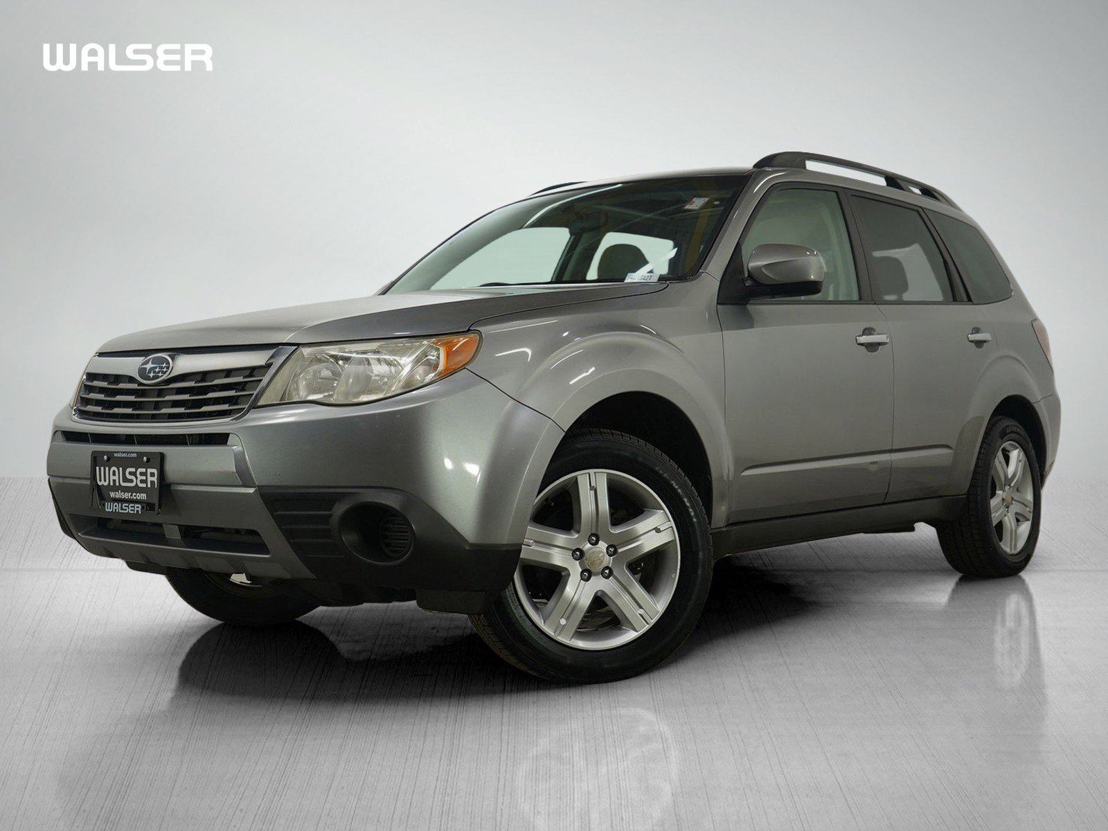 2010 Subaru Forester X Premium's photo