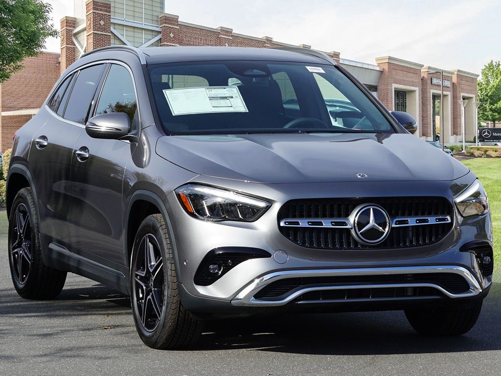 2026 Mercedes Benz GLA 250 photo 2