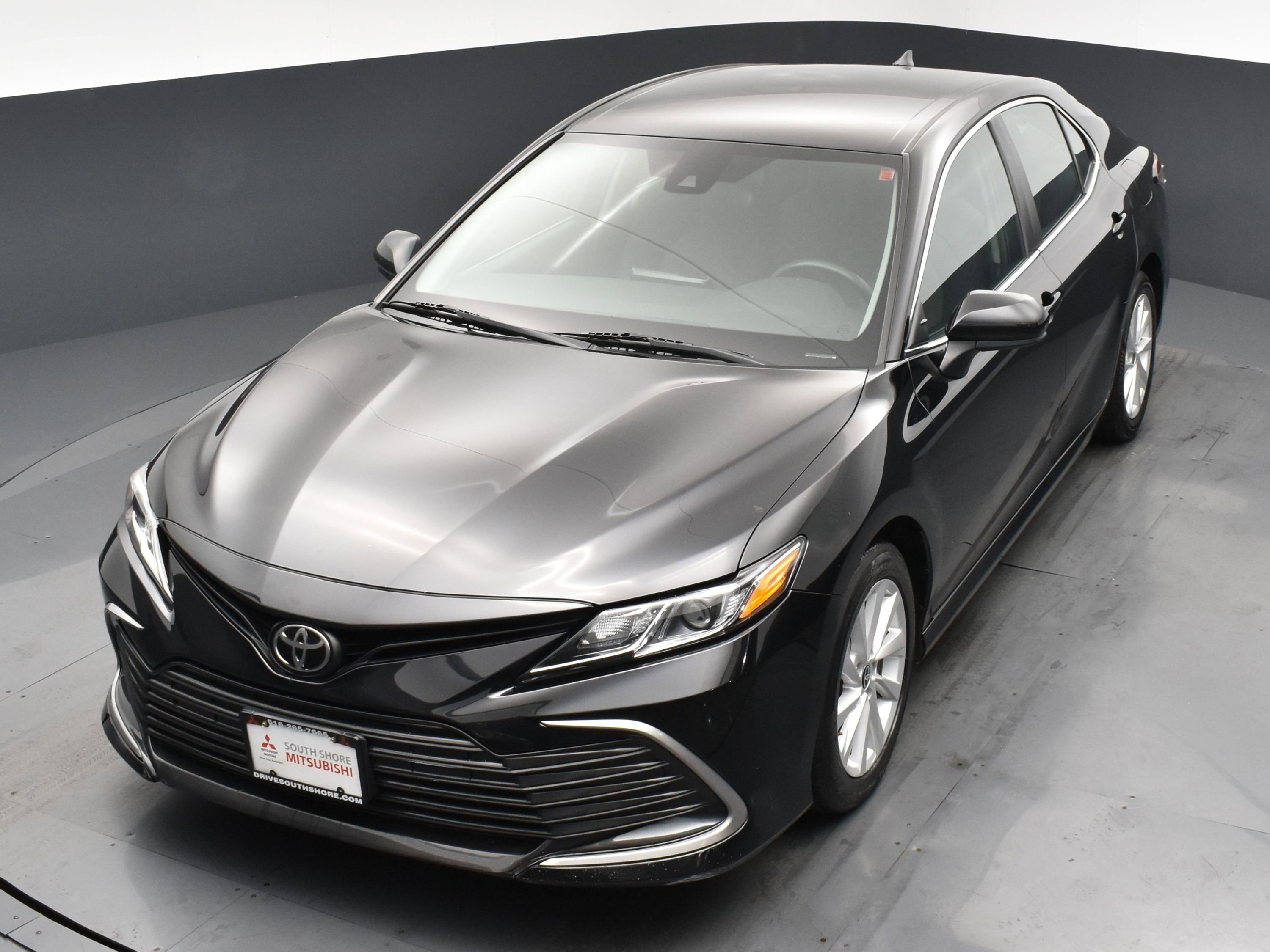 2021 Toyota Camry LE photo 20