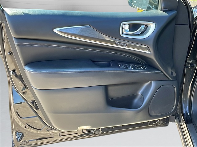 2020 Infiniti QX60 Luxe photo 36