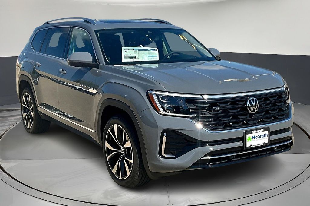 2026 Volkswagen Atlas SEL Premium R-Line's photo