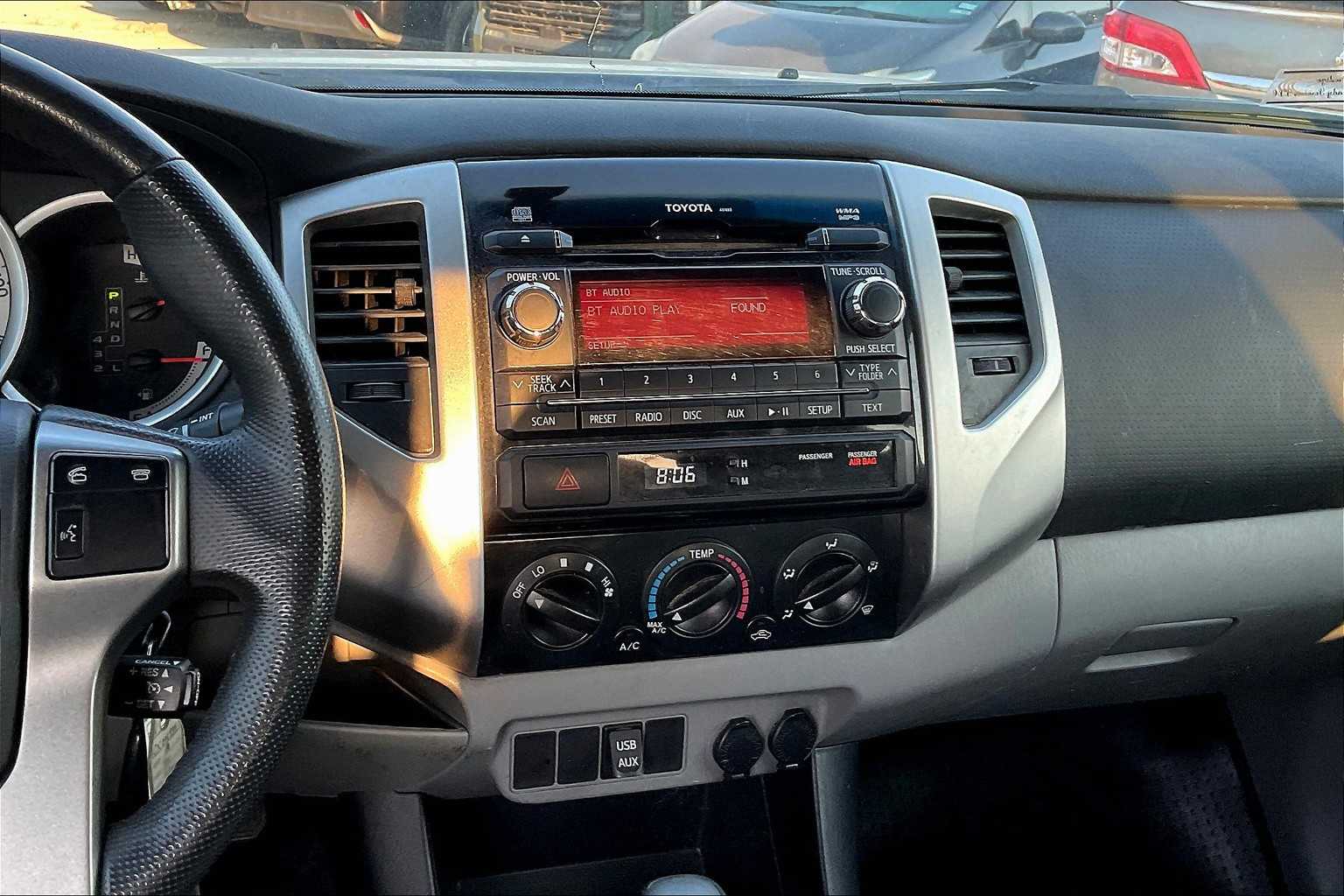 2012 Toyota Tacoma PreRunner photo 6
