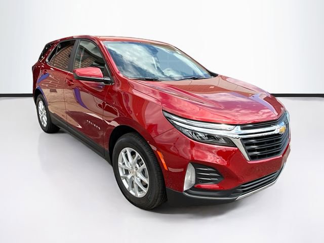 2024 Chevrolet Equinox LT photo 2