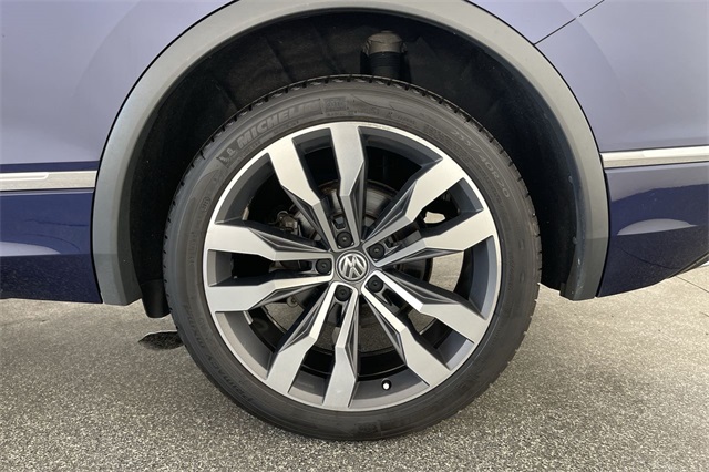 2021 Volkswagen Tiguan SEL Premium R-Line photo 44
