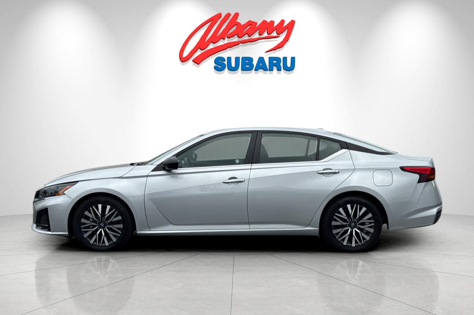 2024 Nissan Altima 2.5 SV photo 7