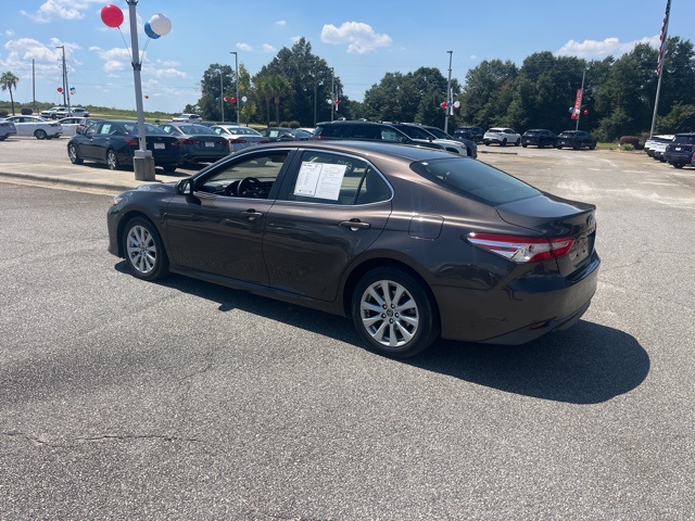 2018 Toyota Camry LE photo 4