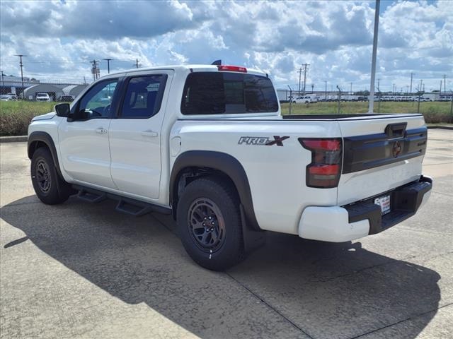 2025 Nissan Frontier PRO-X photo 2