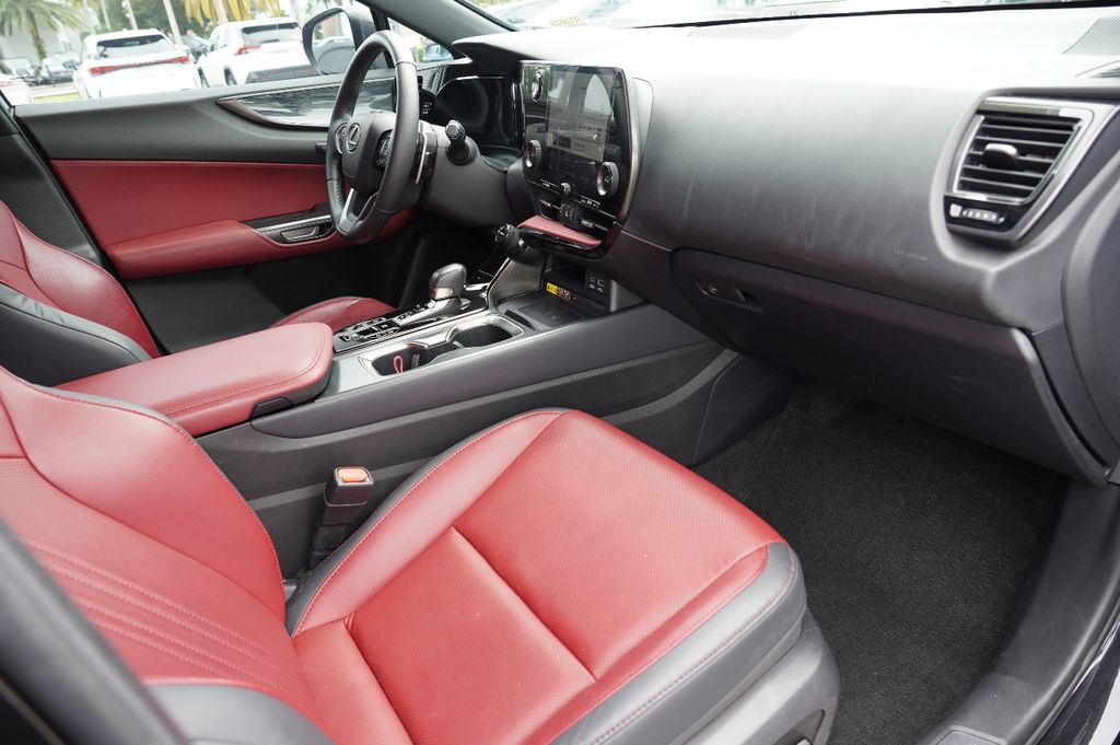 2023 Lexus NX 350 Premium photo 10