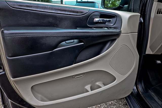 2016 Dodge Grand Caravan SE photo 31