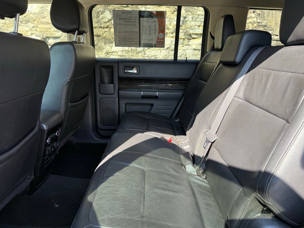 2019 Ford Flex SEL photo 11