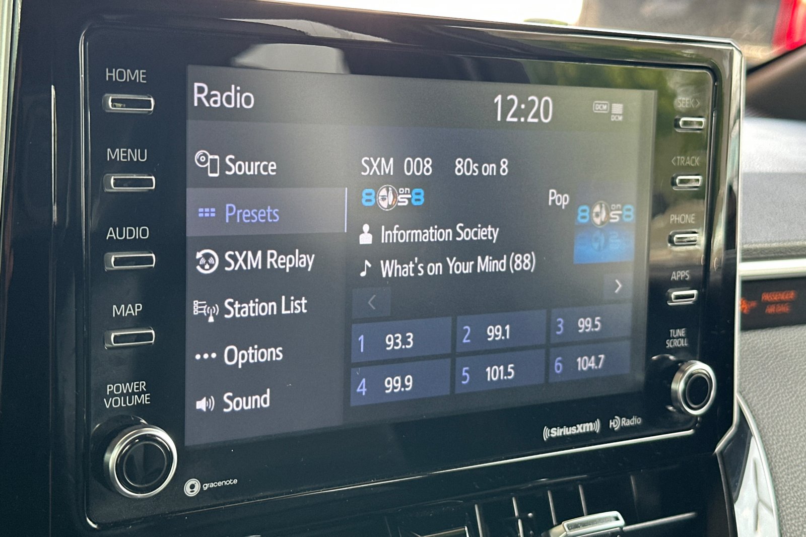 2022 Toyota Corolla XSE photo 16