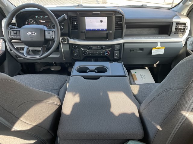 2026 Ford F-250 photo 12