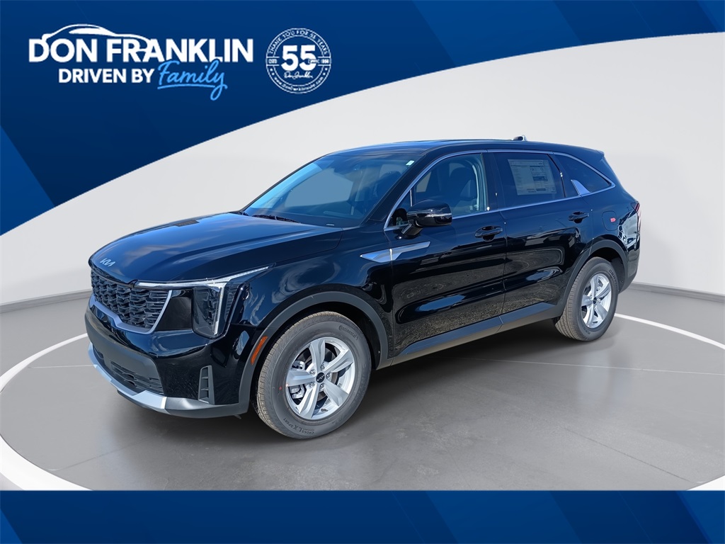 2026 Kia Sorento LX's photo