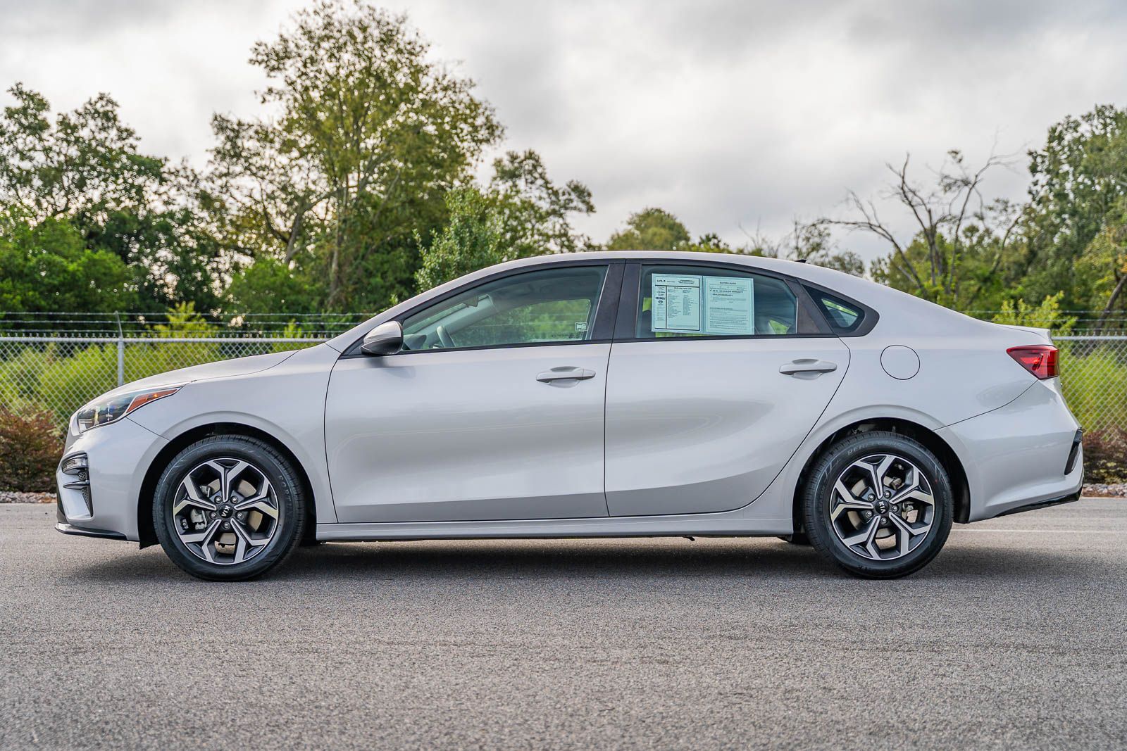 2020 Kia Forte LXS photo 4