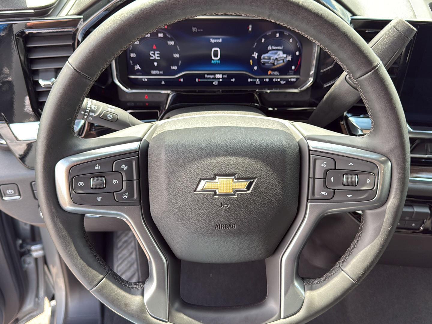 2024 Chevrolet Silverado 1500 Z71 photo 17