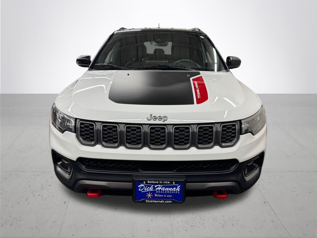 2024 Jeep Compass Trailhawk photo 9