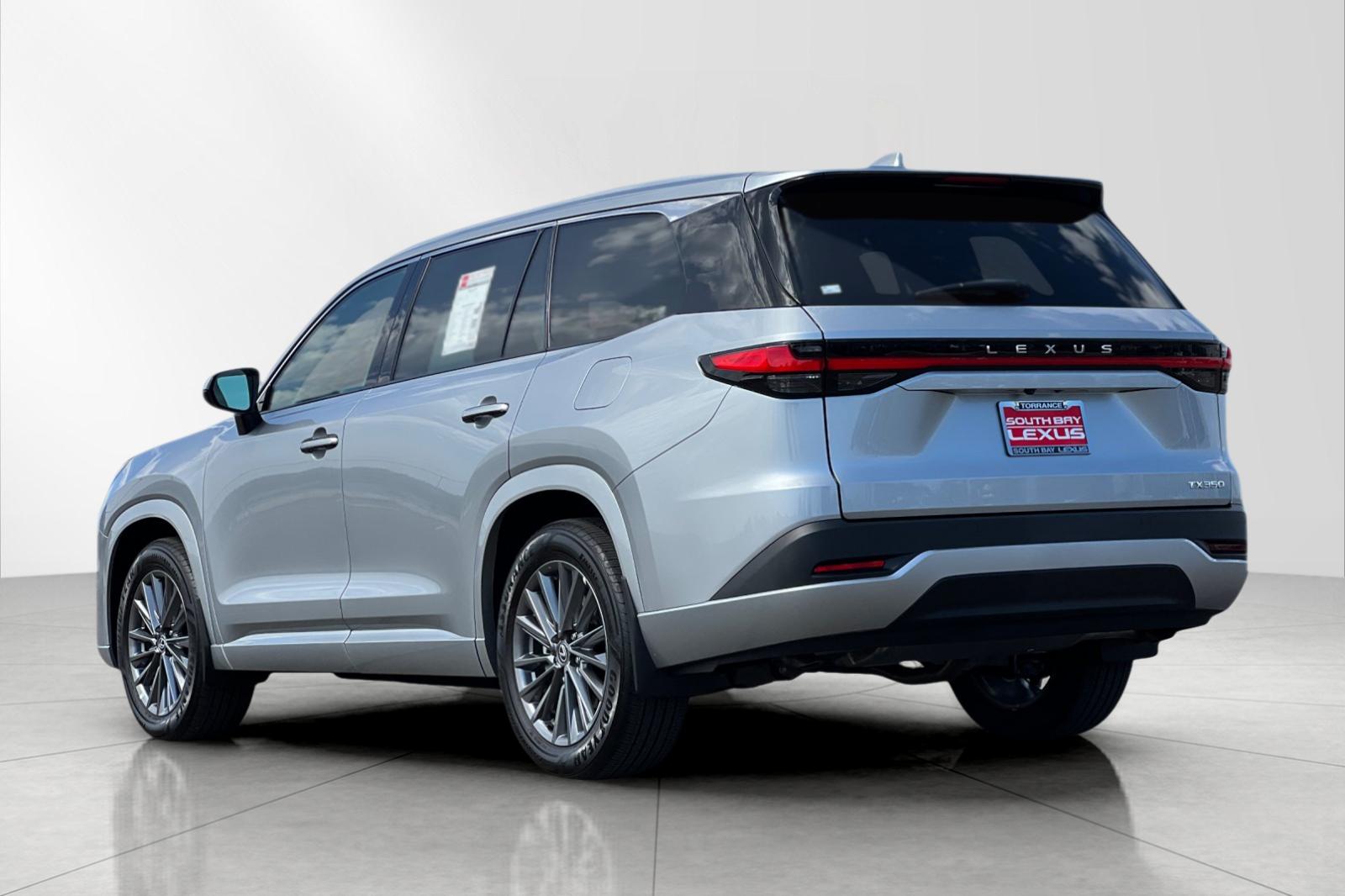 2025 Lexus TX 350 photo 3