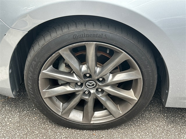 2018 Mazda Mazda3 Grand Touring photo 4