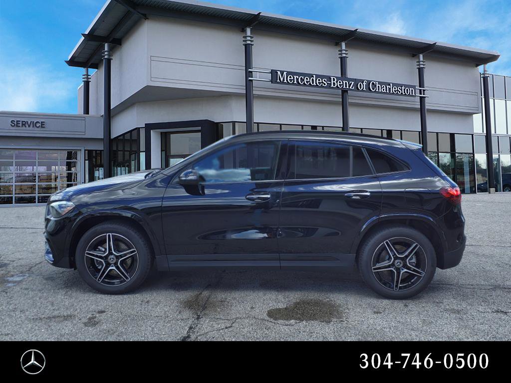 2025 Mercedes Benz GLA 250 4MATIC photo 3