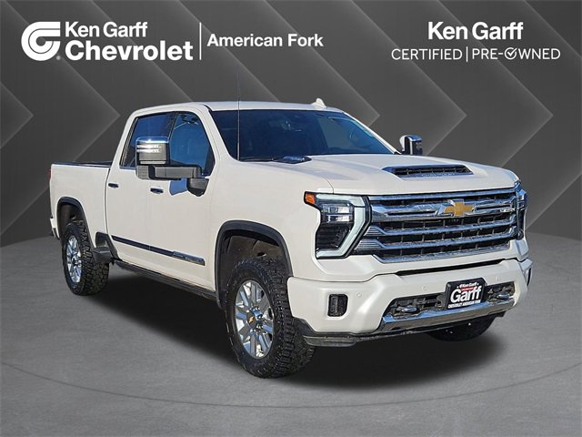2024 Chevrolet Silverado HD High Country's photo