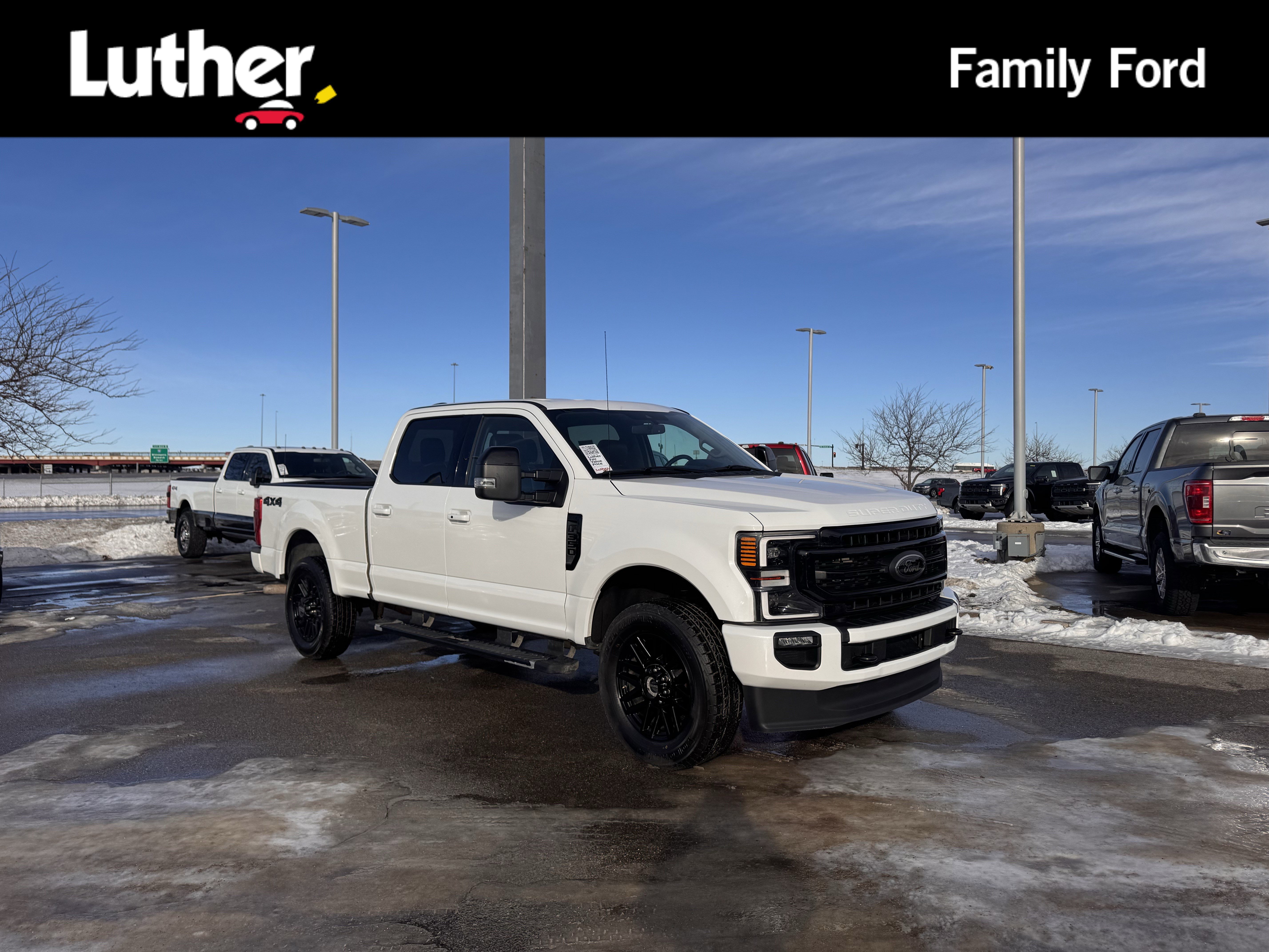 2021 Ford F-350 Super Duty Lariat's photo